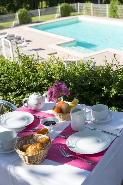 Logis Hotel Restaurant Spa Beau Site Luxeuil-les-Bains Exteriör bild