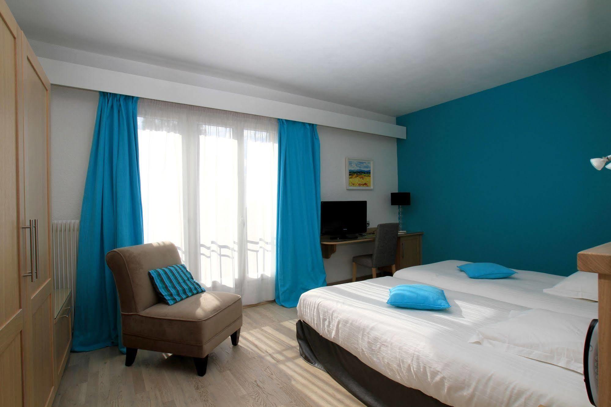 Logis Hotel Restaurant Spa Beau Site Luxeuil-les-Bains Exteriör bild