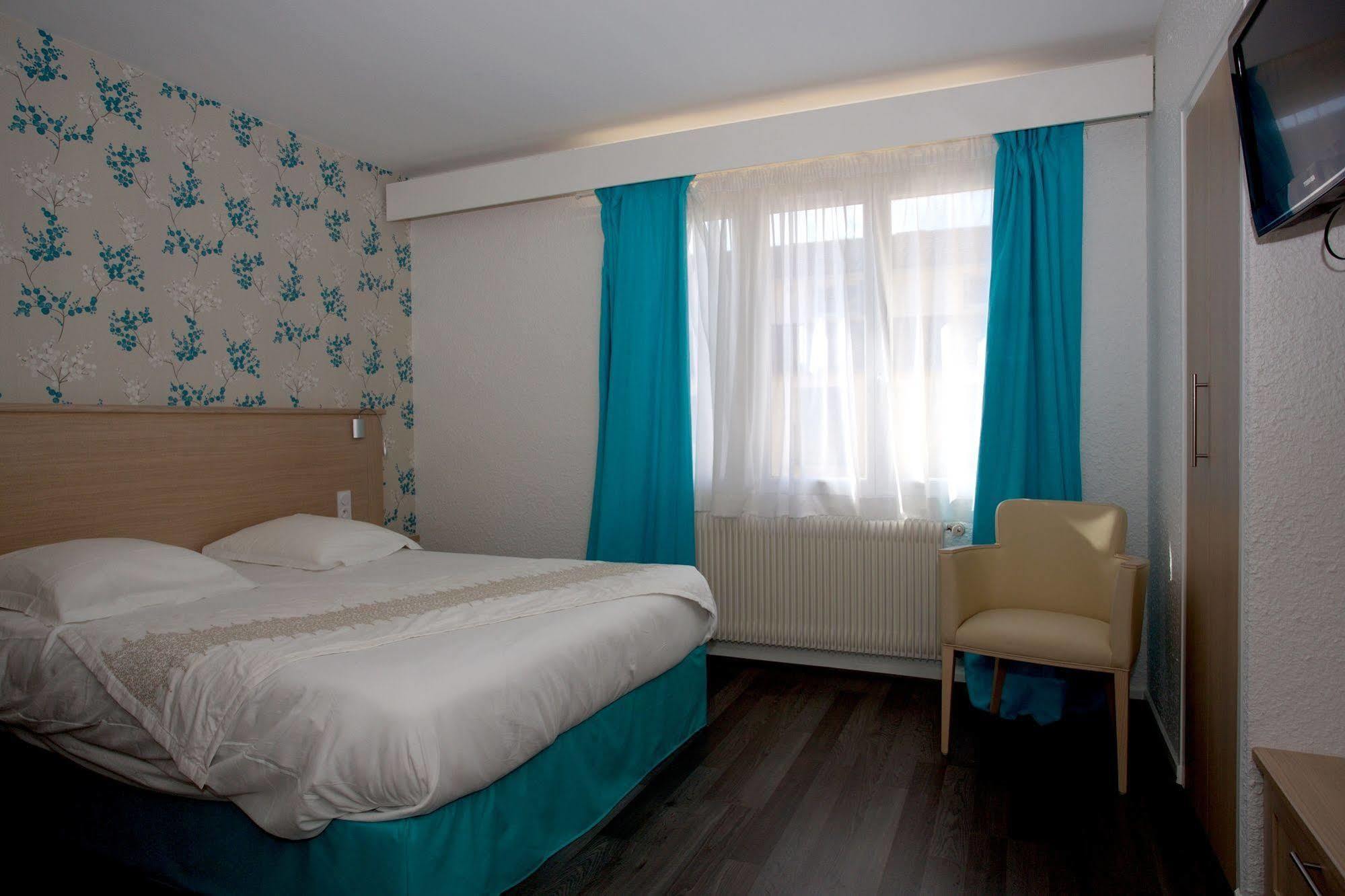 Logis Hotel Restaurant Spa Beau Site Luxeuil-les-Bains Exteriör bild