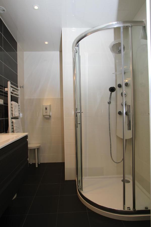 Logis Hotel Restaurant Spa Beau Site Luxeuil-les-Bains Exteriör bild
